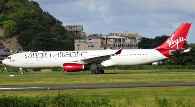 Airbus A330-300 (G-VLUV)