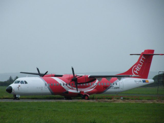 ATR ATR-72 (EC-LNQ) - EC-LNQ ATR 72-202 CN 303 EX OK XFD OF HELITT IN FINISHED COLOURS AND TITLES AWATING DELIVERY ON   11-09-2011