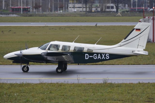 Piper Seneca (D-GAXS)