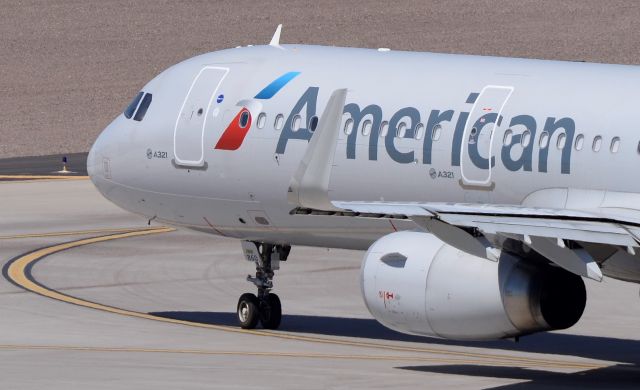 Airbus A321 (N128AN) - phoenix sky harbor international airport 20JUN20