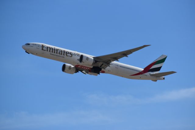 BOEING 777-300 (A6-EPW) - Taken at the Founders Plaza