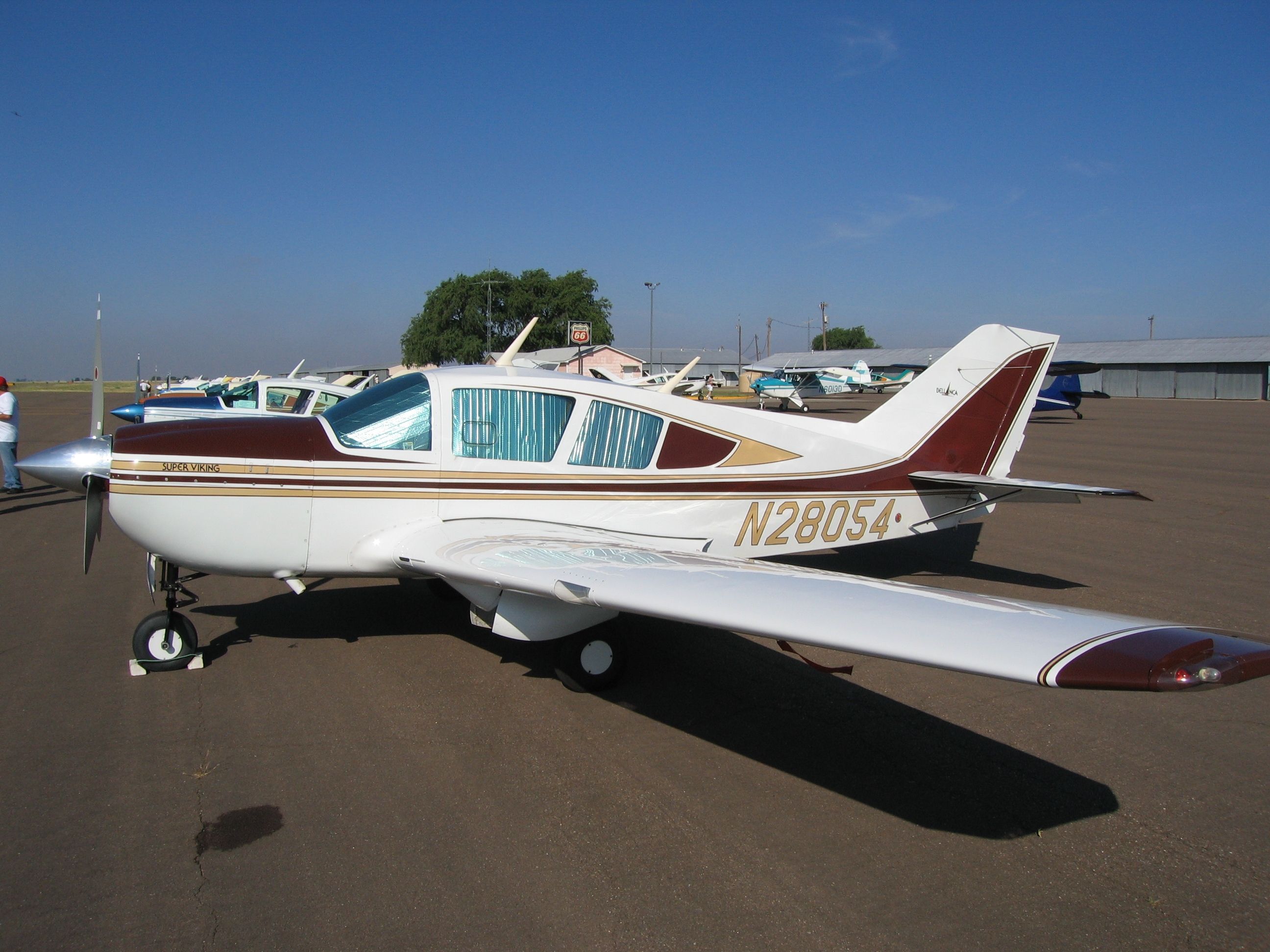 N28054 — - Bellanca Super Viking