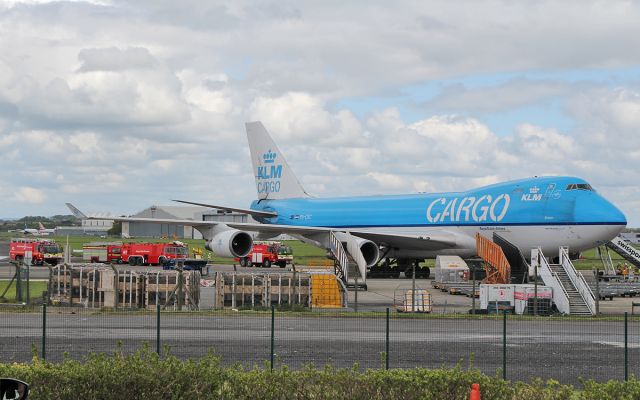 Boeing 747-400 (PH-CKC) - klm cargo b747-406f ph-ckc diverting to shannon while routing miami to amsterdam due to fire alarm indication in cargo hold 12/5/18.