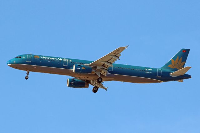 VN-A338 —