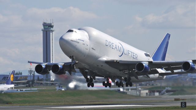 Boeing 747-400 (N249BA) - GTI4512 climbs from runway 34L beginning a flight to RJGG / NGO on 3/8/13. (LN:766 cn 24309).