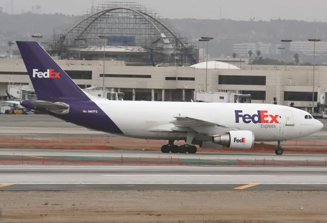 Airbus A310 (N417FE)