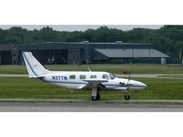 Piper Cheyenne (N37TW)