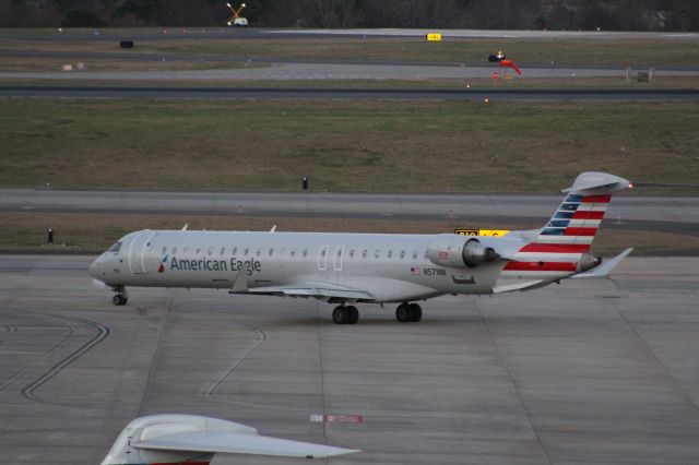 Canadair Regional Jet CRJ-900 (N571NN) - March 3, 2022