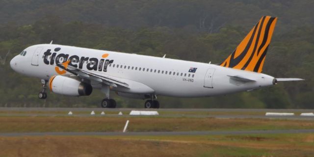 Airbus A320 (VH-VND) - 18 November 2014br /Flight TGW607 departing for Sydney