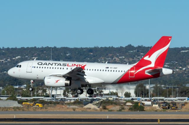 Airbus A319 (VH-8NP) - Airbus A319-132 cn 2470. Qantaslink VH-8NP since 05012024 rwy 03 arr YPPH 23 March 2024