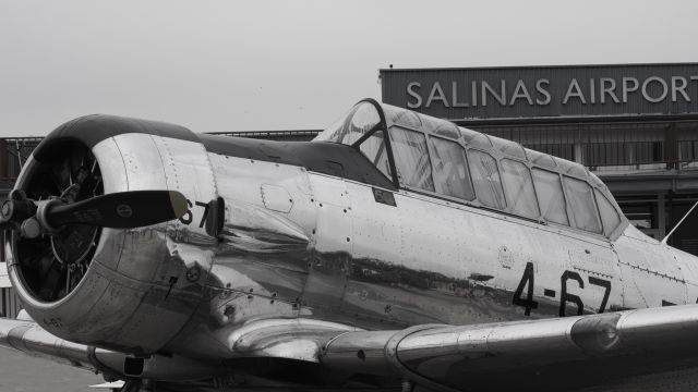 North American T-6 Texan (N467) - Salinas Airshow 2021