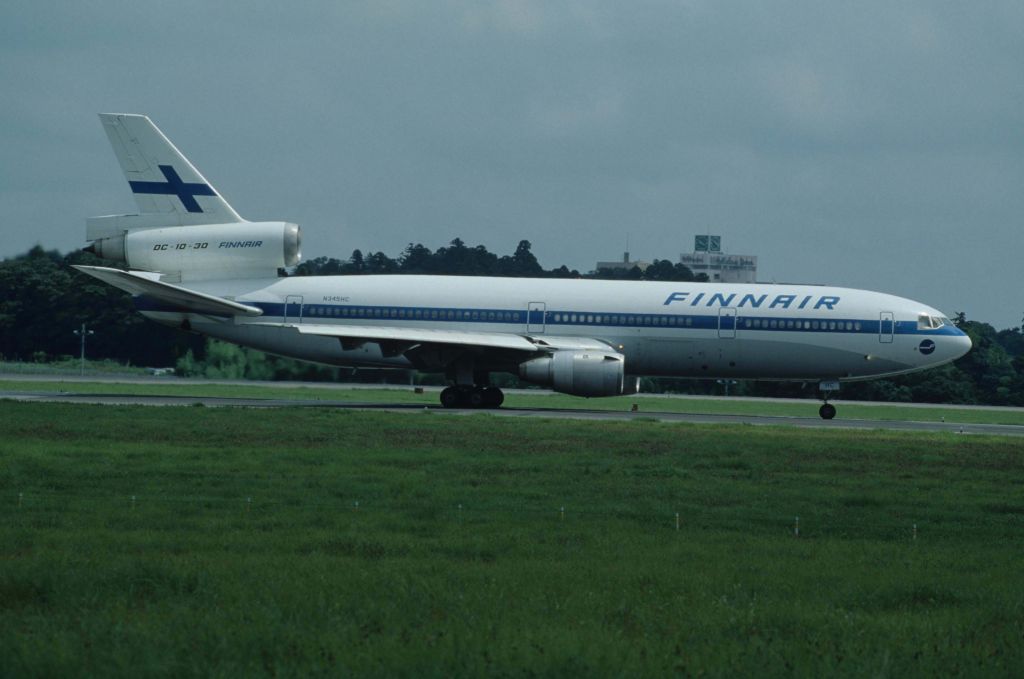 McDonnell Douglas DC-10 (N345HC) - Departure at Narita Intl Airport Rwy16 on 1990/08/19