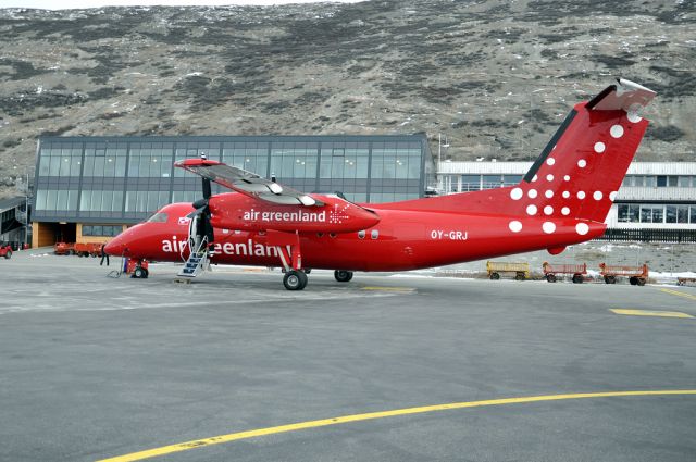 de Havilland Dash 8-200 (OY-GRJ) - Parked infront of the terminal