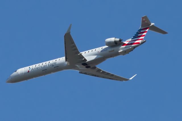 Canadair Regional Jet CRJ-900 (N959LR)