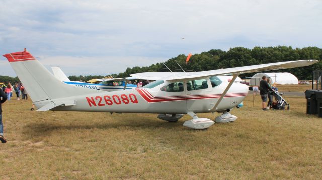 Cessna Skylane (N2608Q) - Parked during the 2022 Simsbury Fly-In.