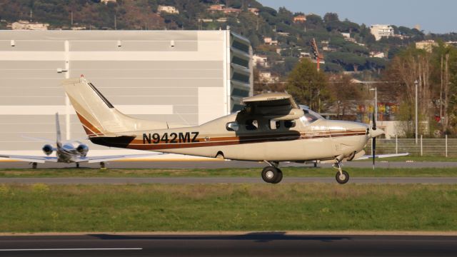 N942MZ —