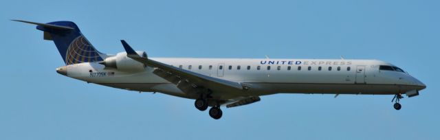 Canadair Regional Jet CRJ-700 (N770SK)