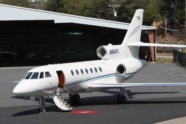 Dassault Falcon 50 (N865PC)