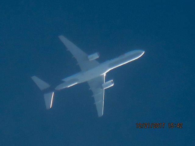 Boeing 757-200 (N921FD)