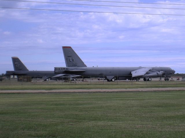 Boeing B-52 Stratofortress —