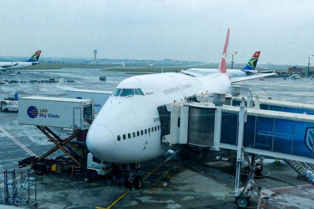 Boeing 747-200 (VH-OEB) - Ground Service Johannesburg 2017