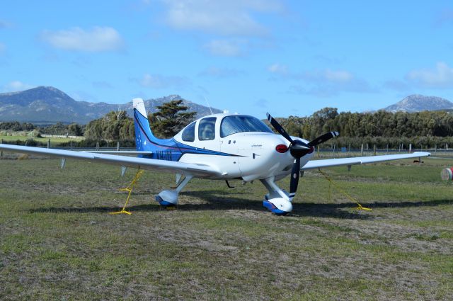 Cirrus SR-22 (VH-IXB) - SR22 at Flinders Island, Sept 2018