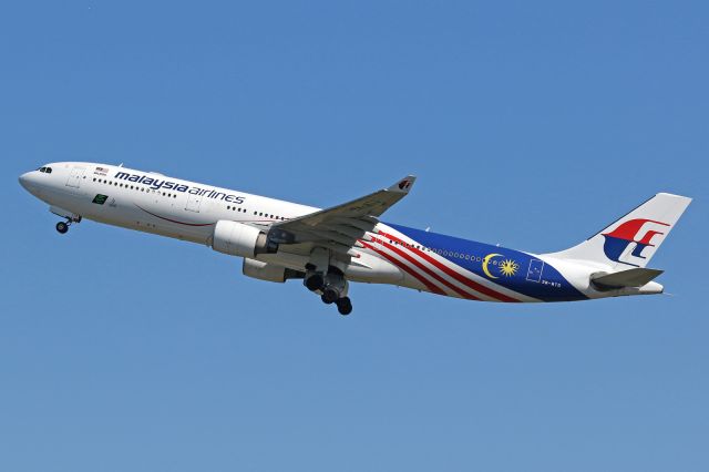 Airbus A330-300 (9M-MTD) - "Malaysia Negaraku" livery