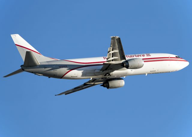 BOEING 737-400 (N730CK)