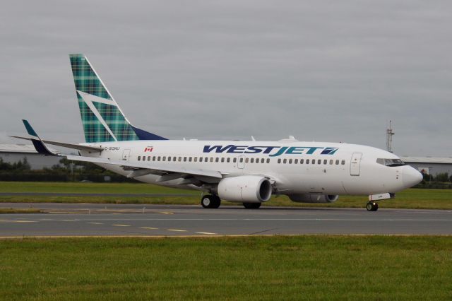 Boeing 737-700 (C-GQWJ) - Dublin, July 30th 2015