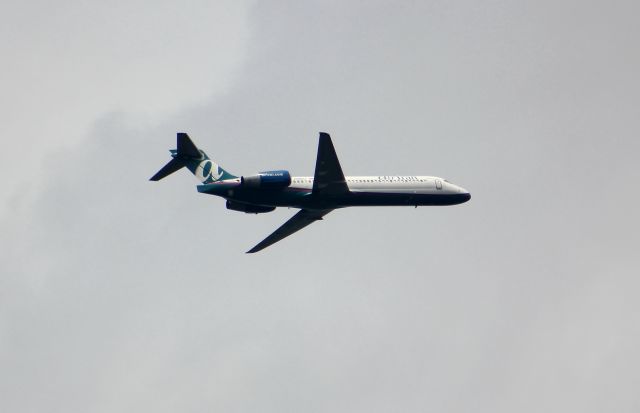 Boeing 717-200 (N986AT)