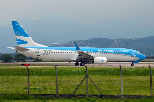 Boeing 737-700 (LV-GKT)