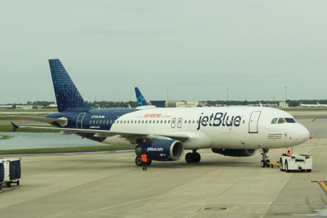 Airbus A320 (N709JB) - Fly-Fi cs