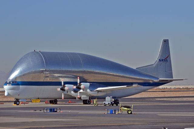 Aero Spacelines Super Guppy (N941NA)