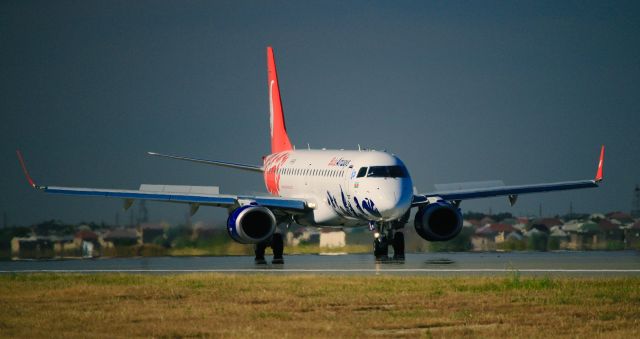 Embraer ERJ-190 (VP-BRV)