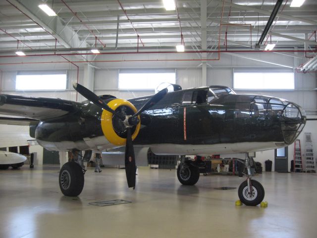 North American TB-25 Mitchell (NL744CG)