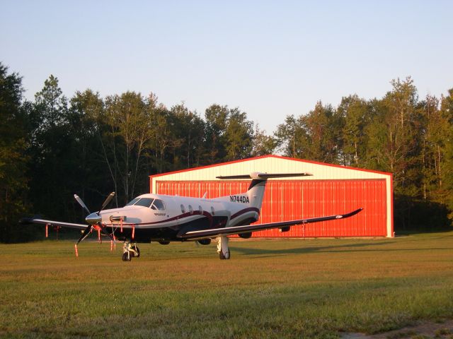 Pilatus PC-12 (N744DA) - 2006 Pilatus PC12/47, s/n744  Garner Field May 2007