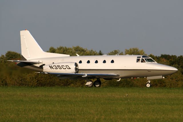 North American Sabreliner (N35CQ)