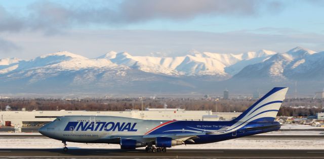 Boeing 747-400 (N919CA)