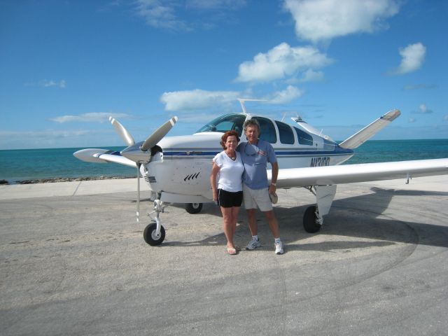 N131DD — - Farmers Cay, Bahamas