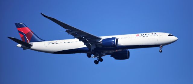 Airbus A330-900 (N406DX) - 6-30-2022