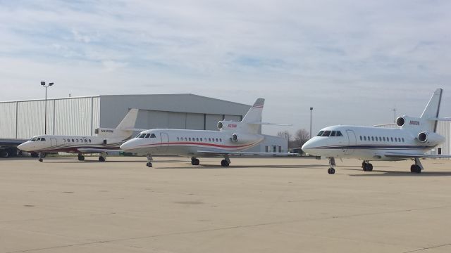 Dassault Falcon 900 (N298W)