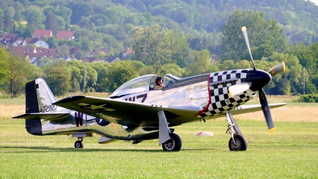 North American P-51 Mustang (NL51ZW) - Airport Kerwe