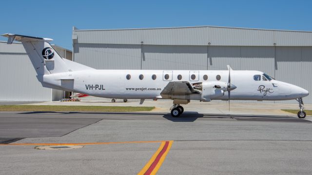 Beechcraft 1900 (VH-PJL)