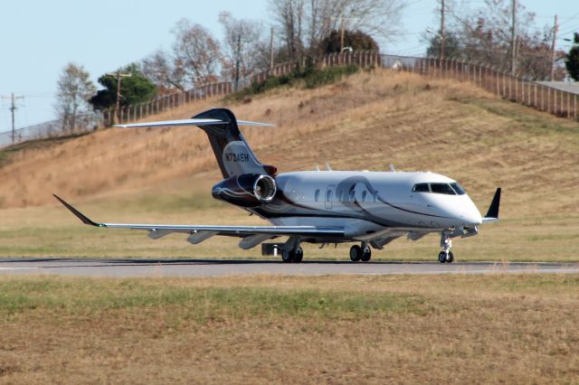 Canadair Challenger 350 (N724EH)