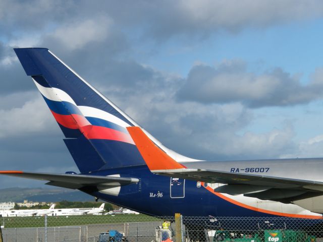 Airbus A330-300 (RA-96007) - RA 96007
