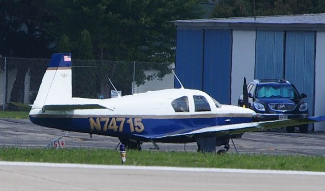 Mooney M-20 (N74715)