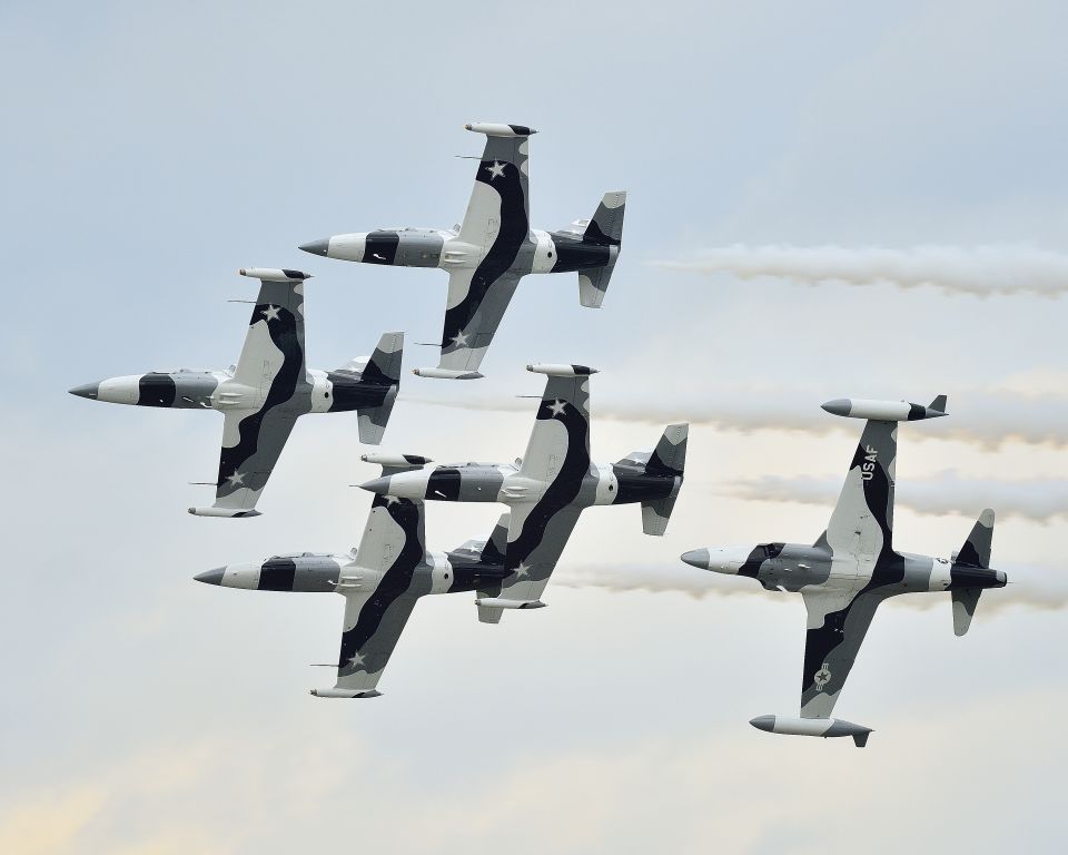 — — - The Black Diamond Jet Team performing at Sun n Fun 2013, Lakeland Linder Airport, Florida