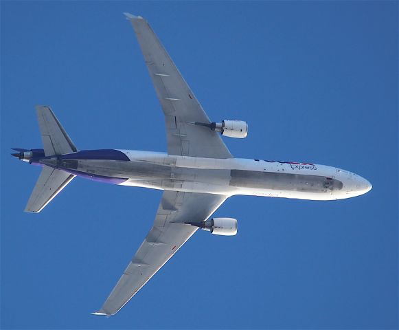 Boeing MD-11 (N588FE) - Standing at Spadina and College, Toronto, ON