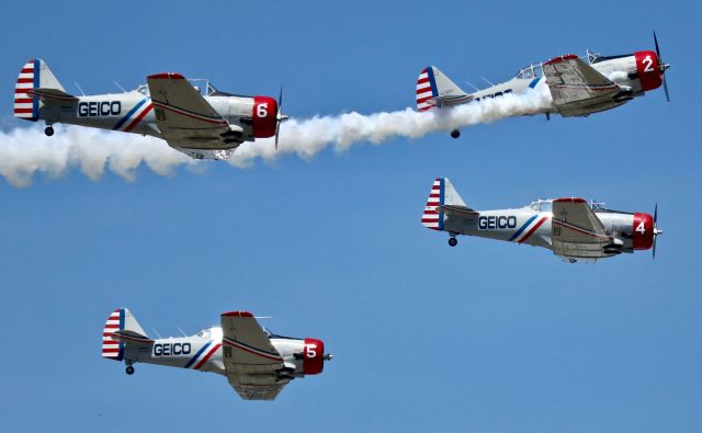 North American T-6 Texan (N7648E) - 2017 Sun & Fun Air Show