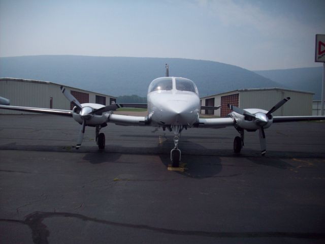 Cessna Chancellor (N414DK) - Cessna 414